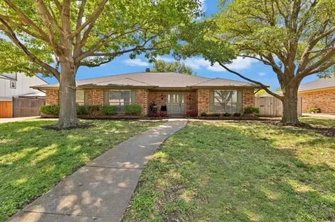 4421 Quail Hollow Rd, Fort Worth, TX 76133