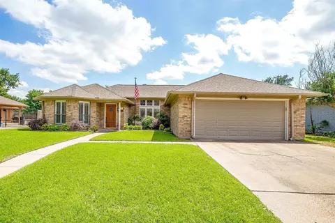 4206 Portales Dr, Arlington, TX 76016