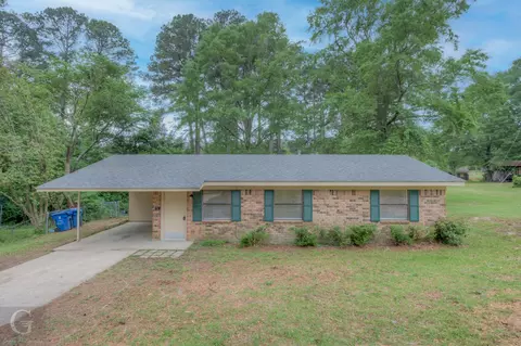 513 Torbet Dr #B, Homer, LA 71040