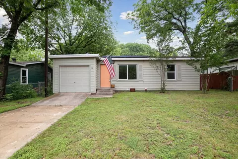 312 Willow St, Hurst, TX 76053