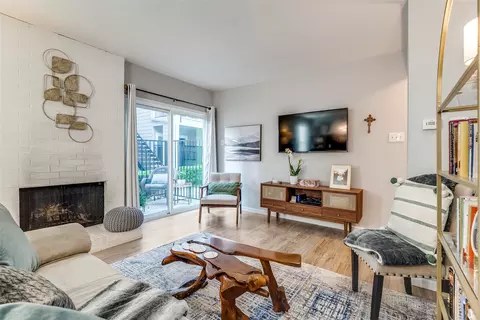 6900 Skillman St #201, Dallas, TX 75231