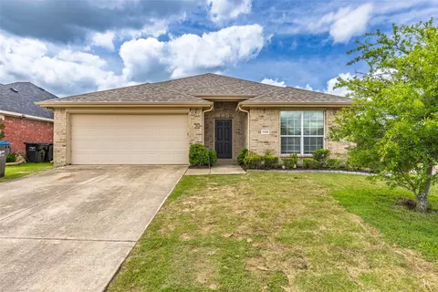 1502 Jacksons Run, Greenville, TX 75402