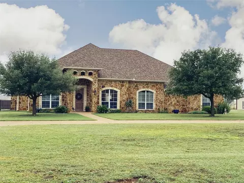 302 Camino Del Rancho, Lorena, TX 76655