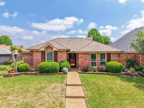 1515 Brighton Dr, Carrollton, TX 75007
