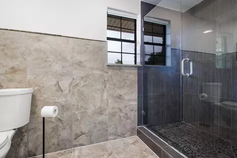 615 E Spring Valley Rd, Richardson, TX 75081 photo 30