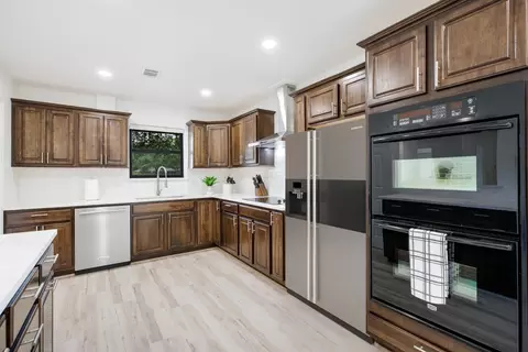 615 E Spring Valley Rd, Richardson, TX 75081 photo 14