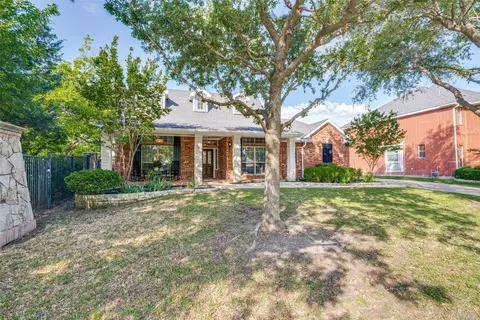 9917 River Bend Dr, Rowlett, TX 75089