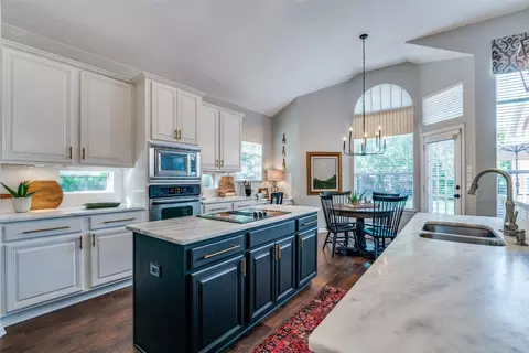 9917 River Bend Dr, Rowlett, TX 75089 photo 13