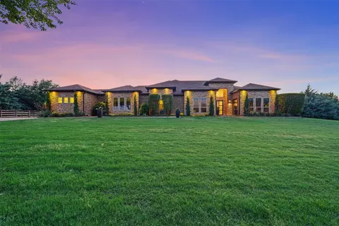 25 White Rock Trl, Lucas, TX 75002