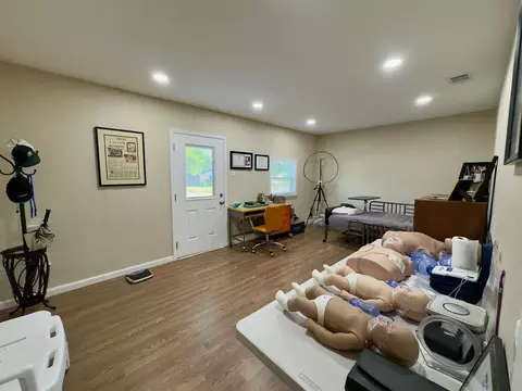 910 Clebud Dr, Euless, TX 76040 photo 35