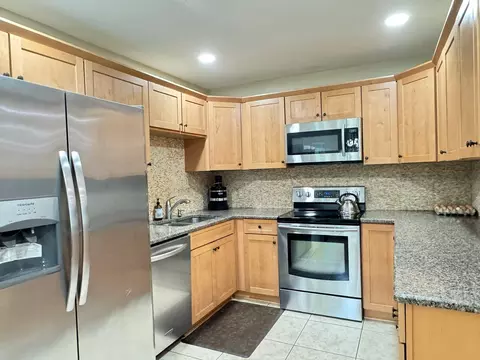 910 Clebud Dr, Euless, TX 76040 photo 7