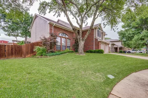 4503 Westchase Cir, Grapevine, TX 76051