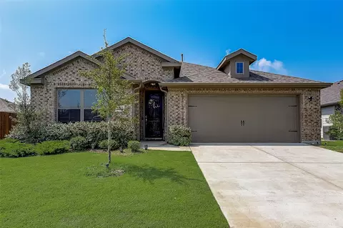 2243 Hartley Dr, Forney, TX 75126
