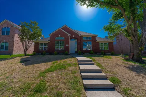 7404 Maybrook Ct, Plano, TX 75024