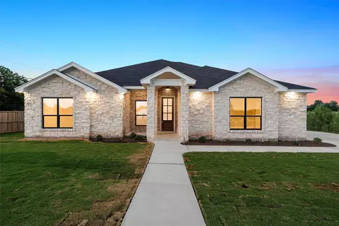 101 Dana Point Rd, Lorena, TX 76655
