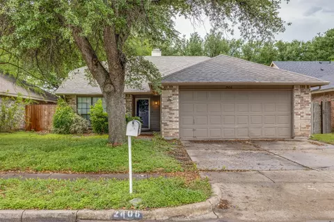 2406 Sutton Dr, Arlington, TX 76018