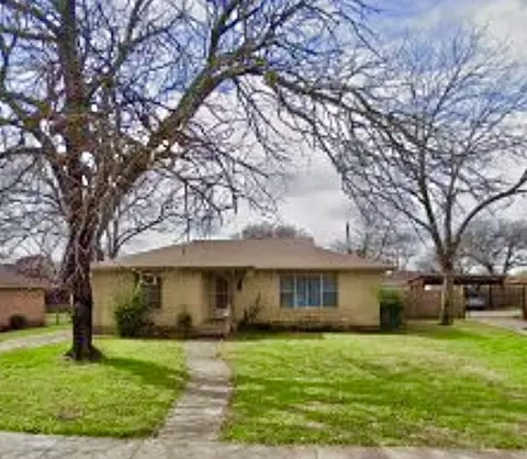 5009 Moss Point Rd, Dallas, TX 75232