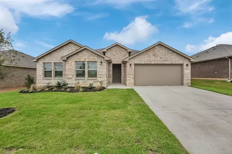 821 Alexandria Ln, Joshua, TX 76058