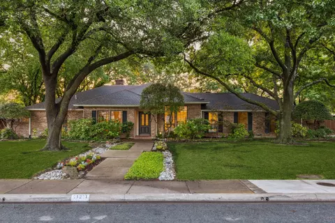 11211 Bushire Dr, Dallas, TX 75229
