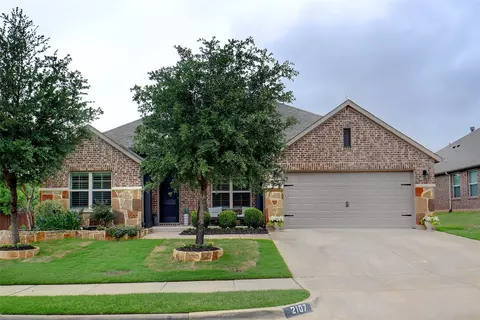 2107 Demarsh Ln, Corinth, TX 76210