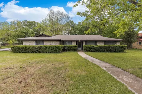 2625 Washington St, Commerce, TX 75428