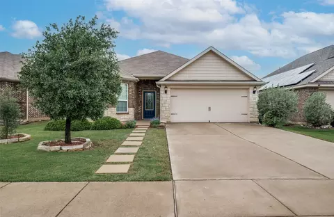 4221 Great Belt Dr, Crowley, TX 76036