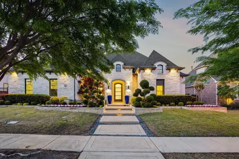 816 Rhone Ln, Southlake, TX 76092