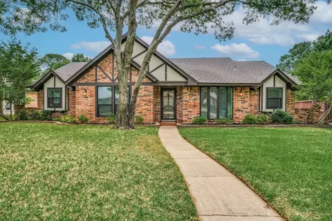 1904 Vassar Dr, Richardson, TX 75081