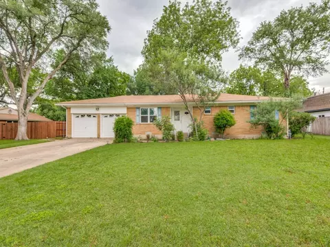 1413 Sylvan Dr, Arlington, TX 76012
