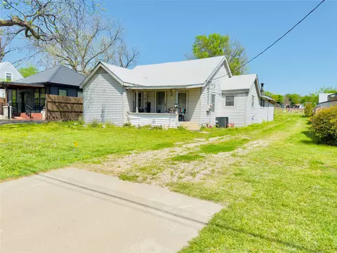 1406 N Main St, Weatherford, TX 76086