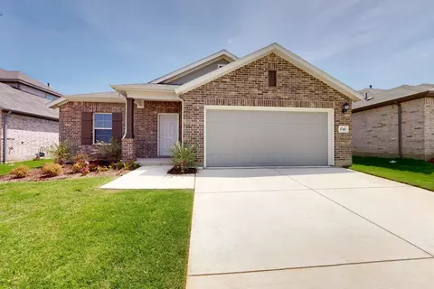 1748 Opaca Dr, Fort Worth, TX 76131