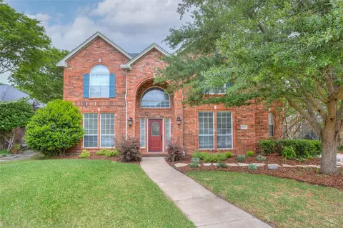 6716 Bluffview Dr, Fort Worth, TX 76132