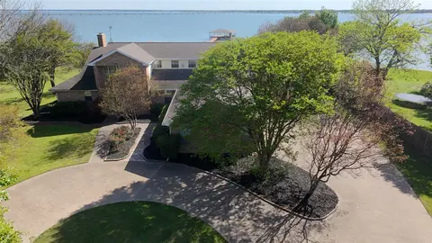 411 Pecan Point Dr, Kerens, TX 75144