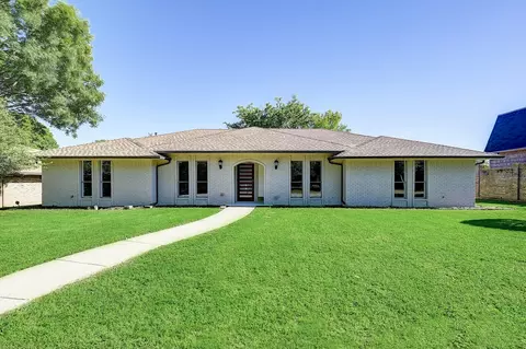 1441 Marlene Pl, Desoto, TX 75115