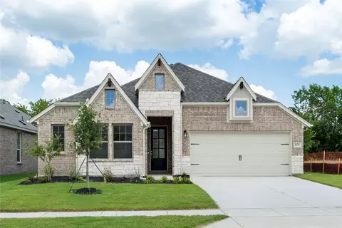 2232 Walden Pond Blvd, Forney, TX 75126
