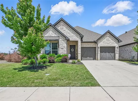 7205 York St, North Richland Hills, TX 76180