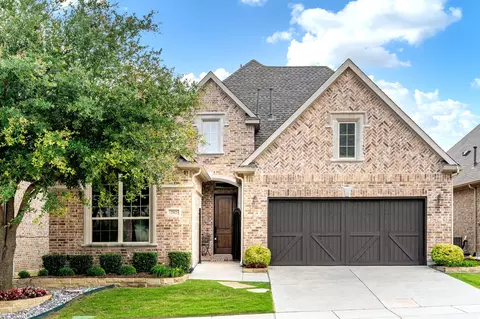 202 Woodland Pond Dr, Allen, TX 75013