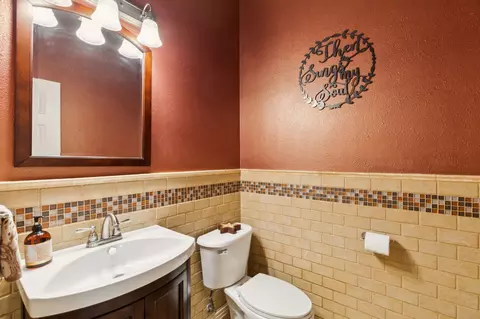 Bath - 401 Willow Run, Prosper, TX 75078 photo 4 of 4