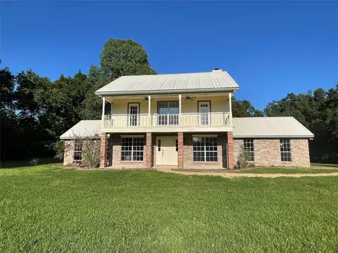 7336 N Lakeshore Dr, Shreveport, LA 71107