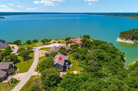 1239 Overlook Ct, Whitney, TX 76692