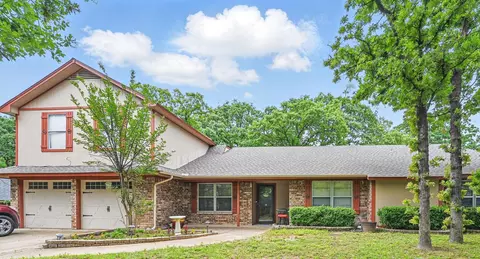 5608 Trail Lake Dr, Arlington, TX 76016