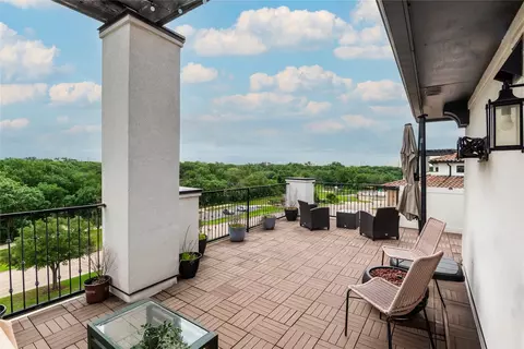 5200 Weiss Ln, Irving, TX 75039