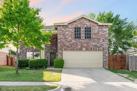 5309 Royal Birkdale Dr, Fort Worth, TX 76135
