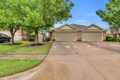 1326 Piedmont Dr, Mansfield, TX 76063