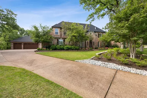 7307 Stallion Cir, Flower Mound, TX 75022