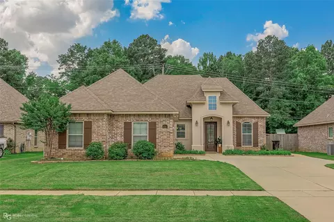 111 Caiden Dr, Benton, LA 71006
