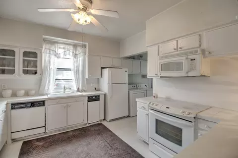 Kitchen - 101 E Reed St, Randolph, TX 75475 photo 3 of 3