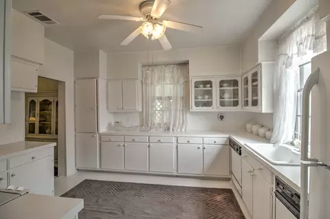 Kitchen - 101 E Reed St, Randolph, TX 75475 photo 2 of 3