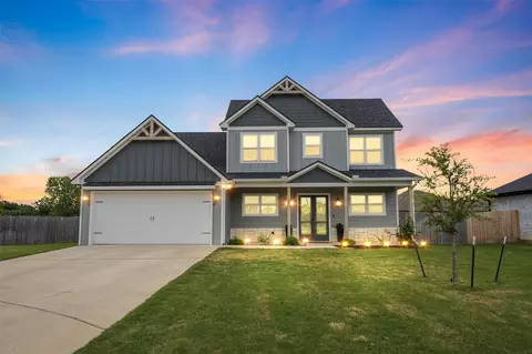 5304 Black Horse Ct, Waco, TX 76708