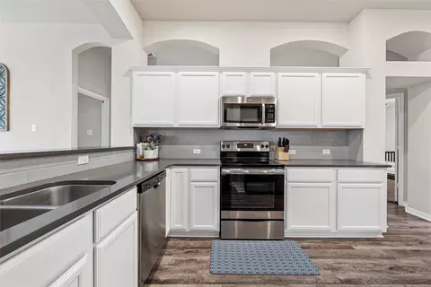 3017 Gilchrist Dr, Lorena, TX 76655 photo 6